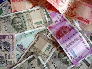 After Currency Ban, Nepal Limits INR Spending in India