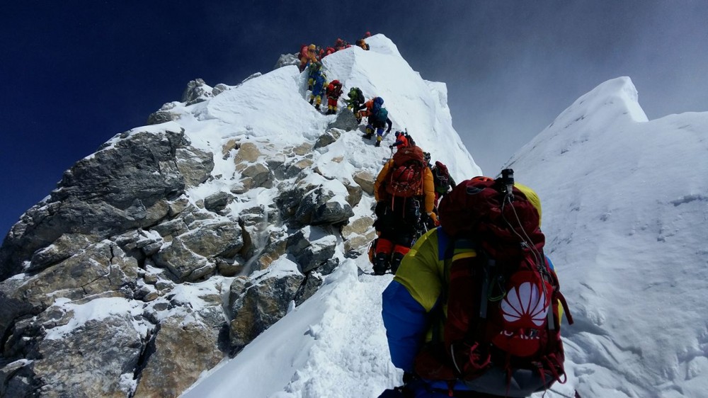 374 Climbers for Mt. Everest