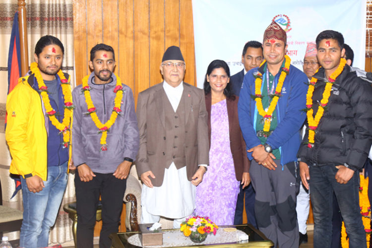 PM Oli Bids Farewell Team on Mount Everest Trip