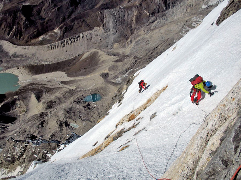 Nepal Department of Tourism Clarifies Rumors on Climbing Ban