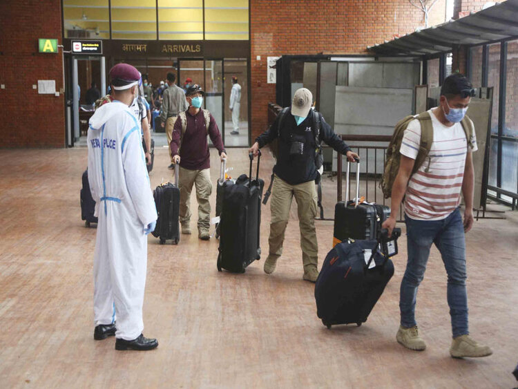 Nepal citizens flee Afghanistan
